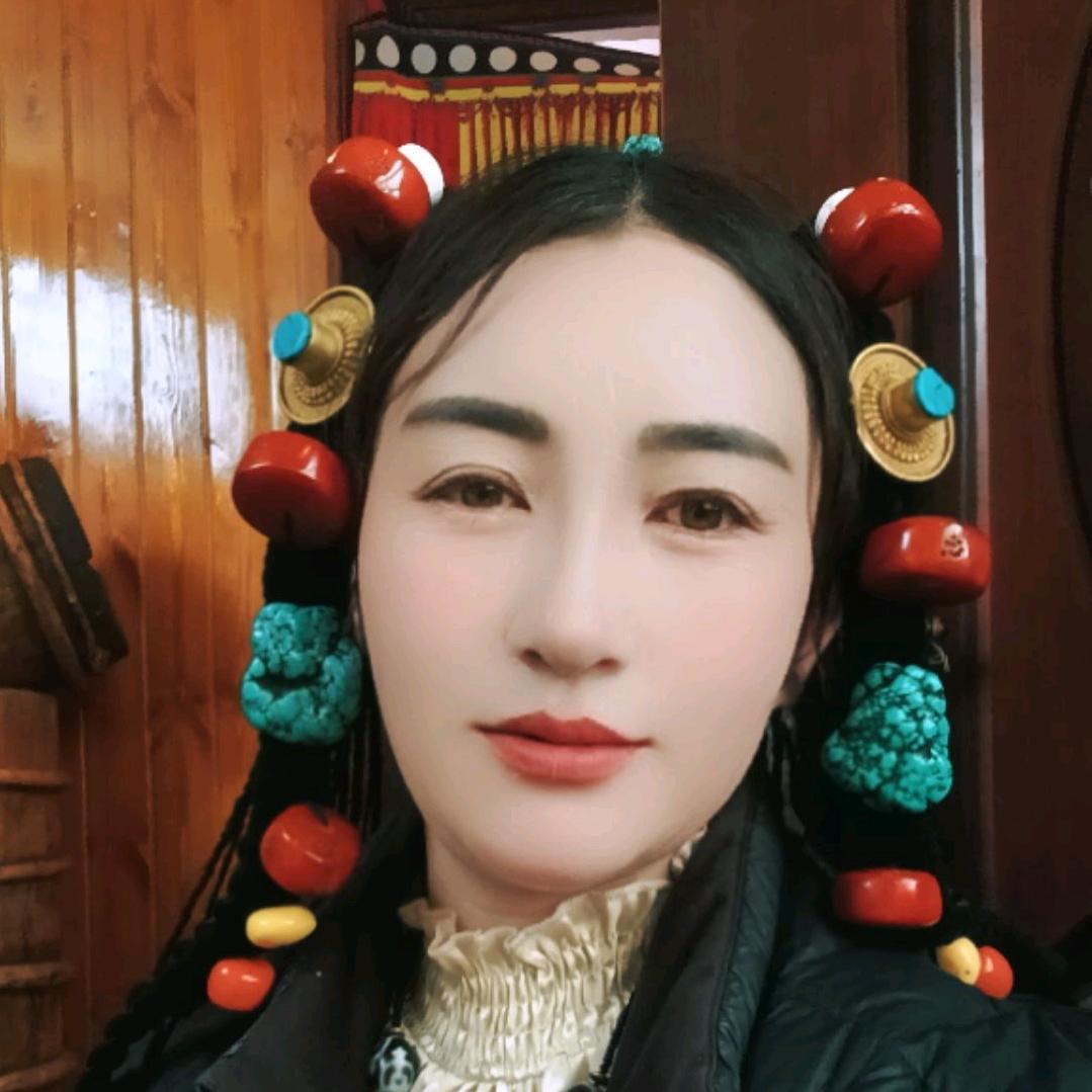 塔央