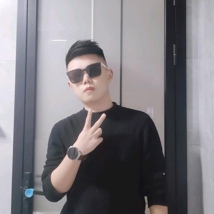 Hi、小杨