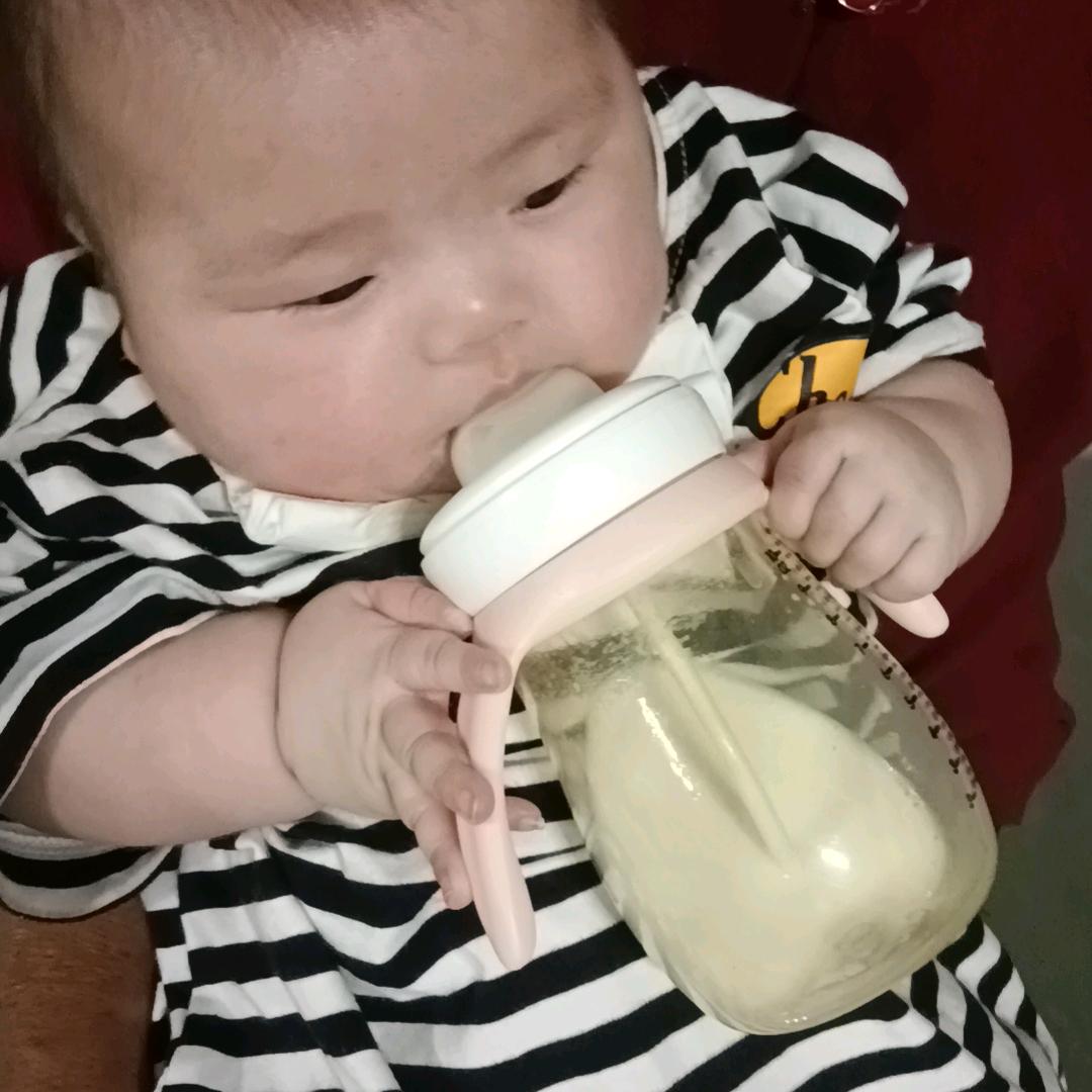 三个宝贝的奶奶