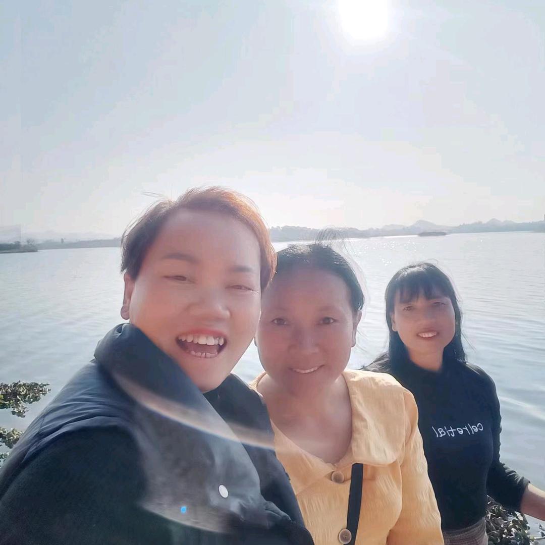 张龙妹