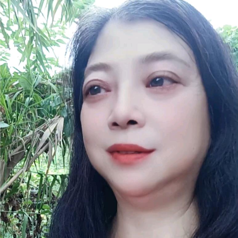 平平安安胡姐姐