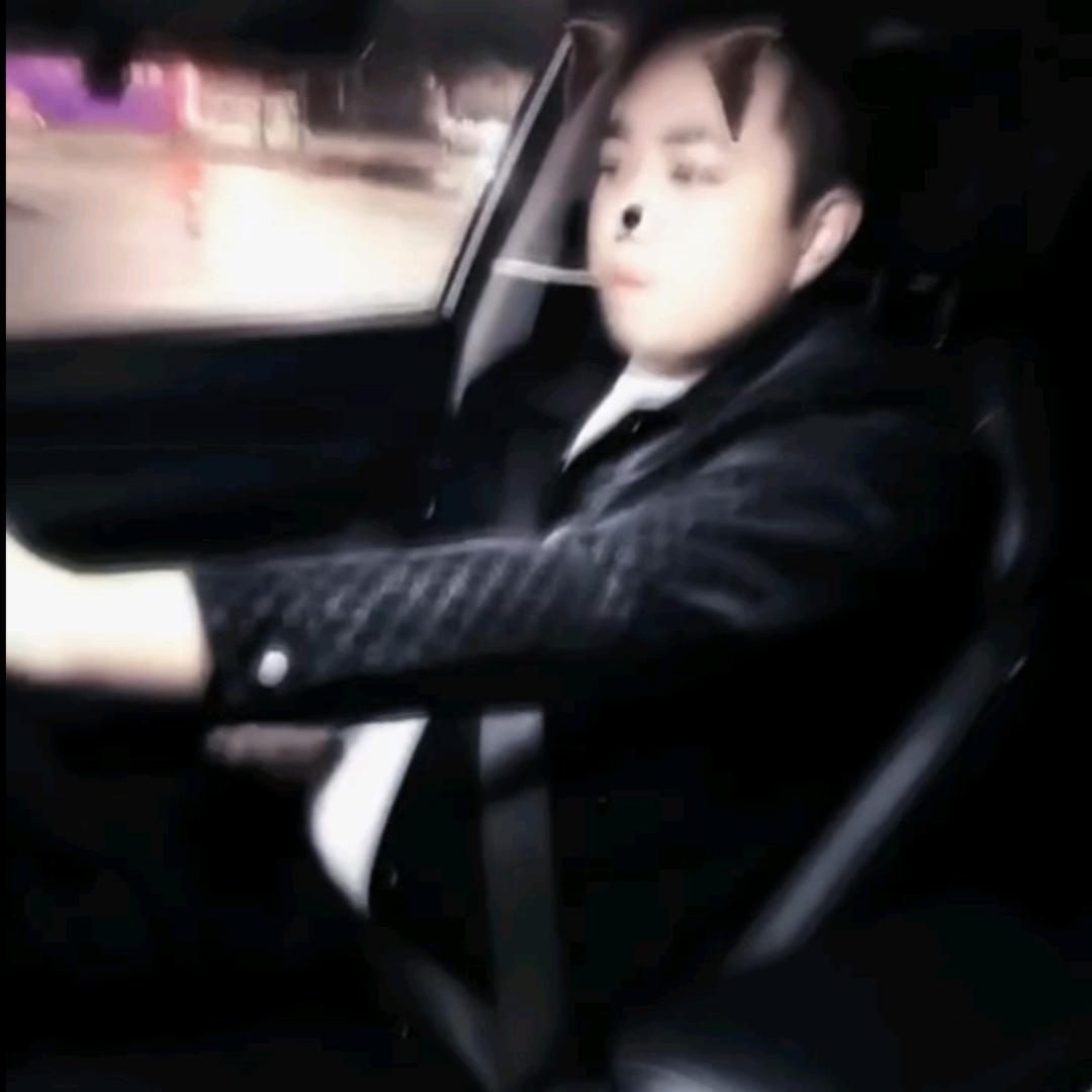 小张👉做好自己