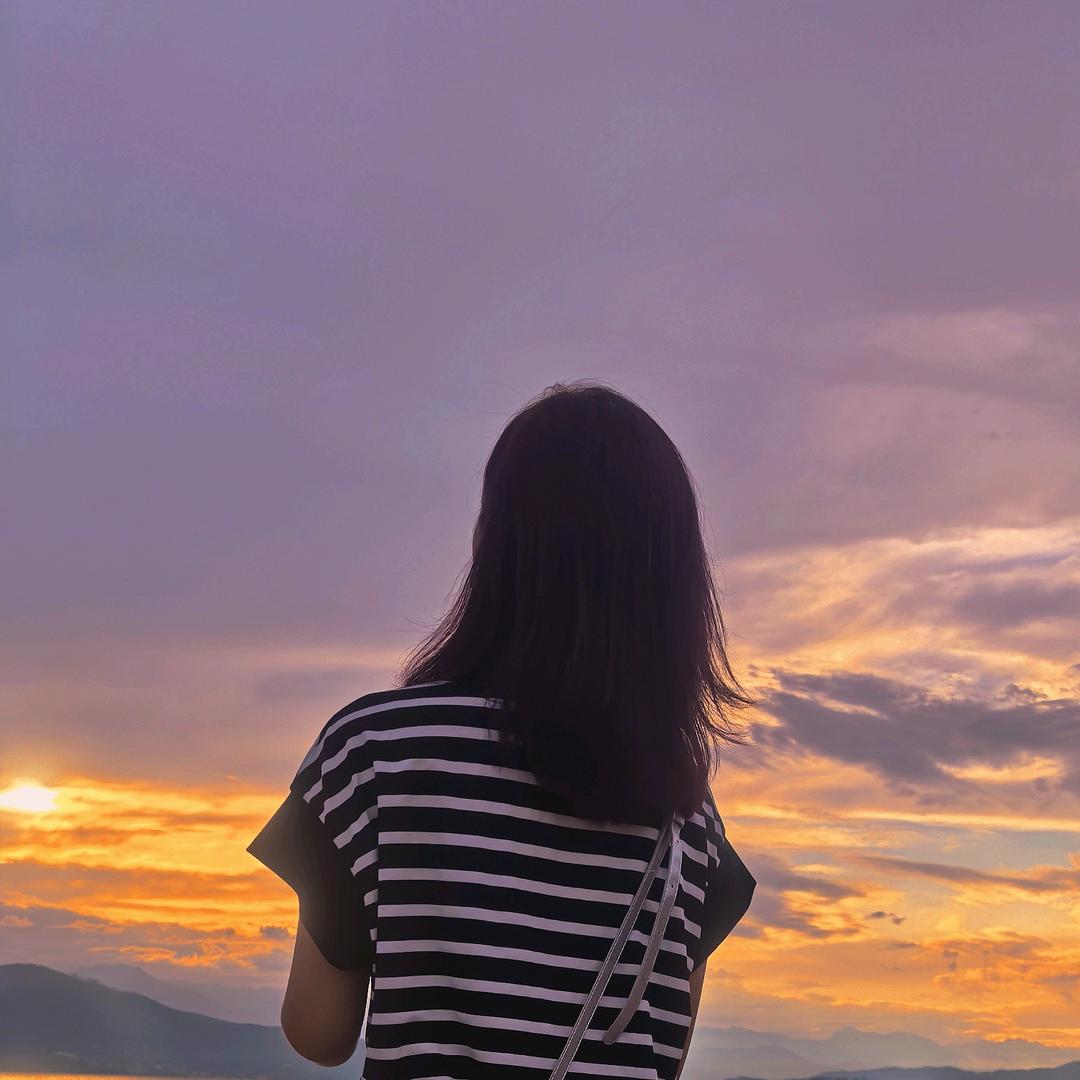 ･ᴗ･半寸时光.💭