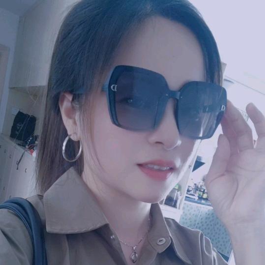 小燕子🍒（拒私聊）