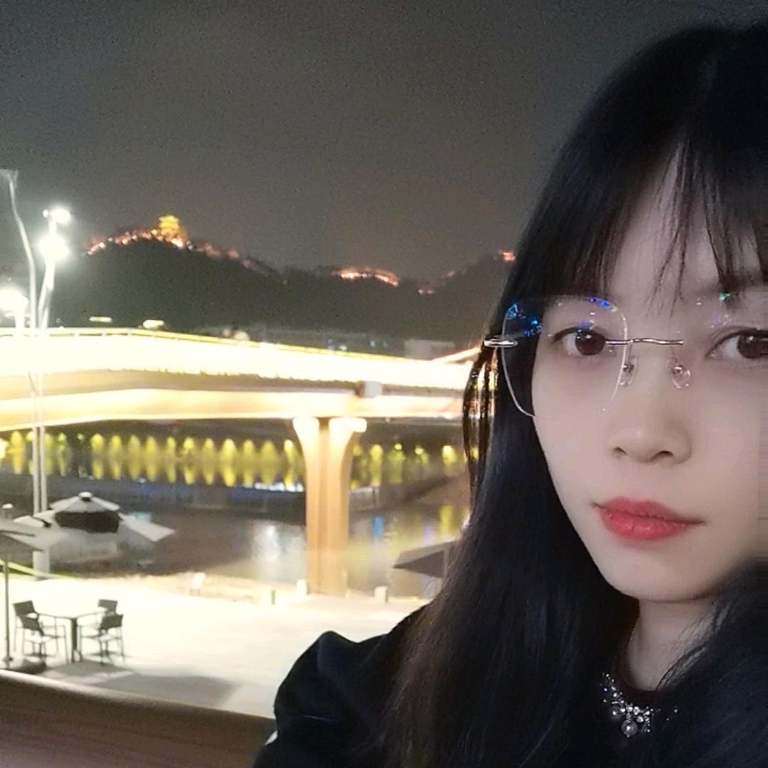 旋旋714(拒绝私聊)