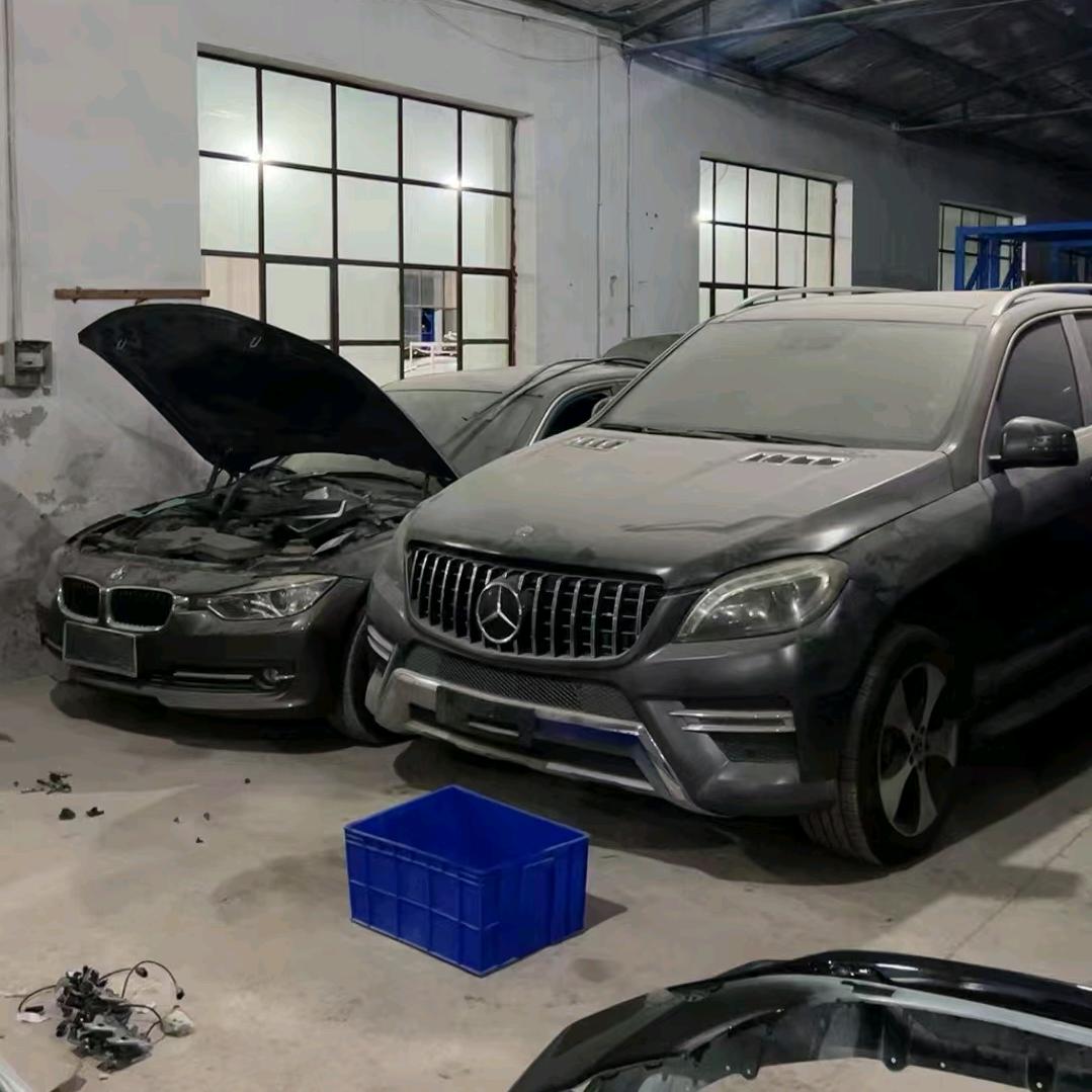 奔德宝-杨百万 奔驰宝马捷豹路虎全车配件