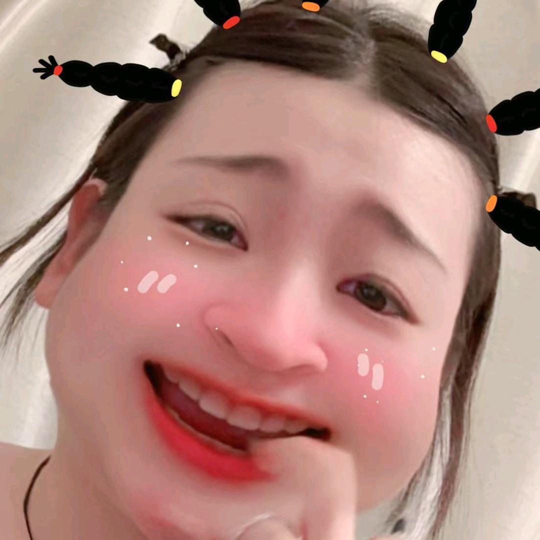 草莓🍓侄女（璐璐）