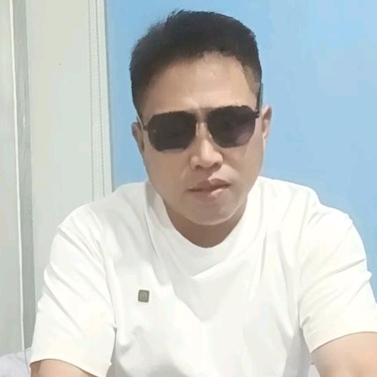 一抹尘烟