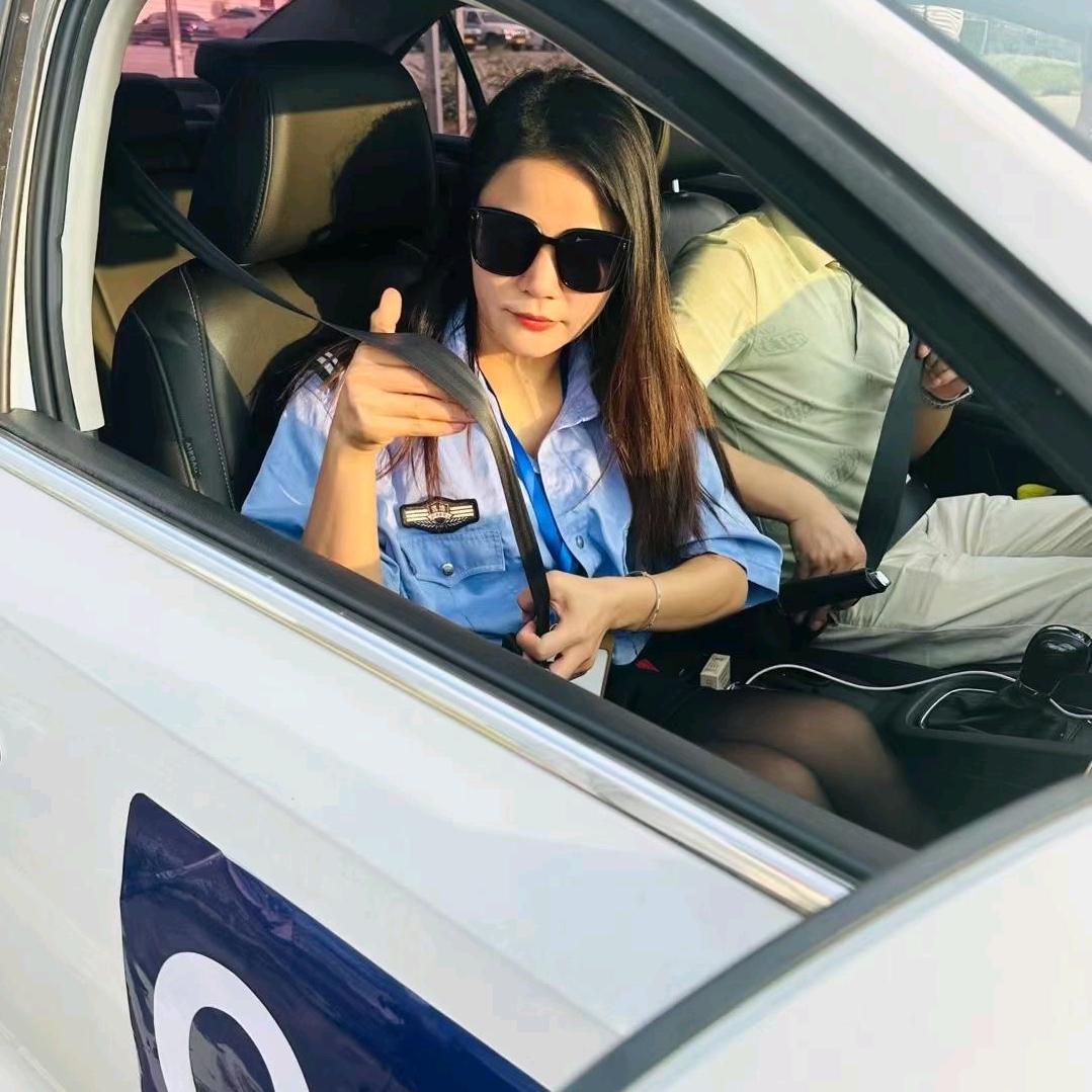 三轮车、摩托车