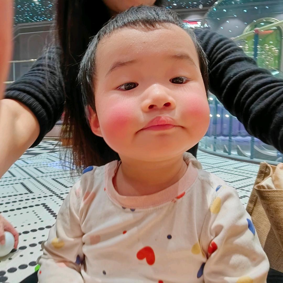 里里的零食铺