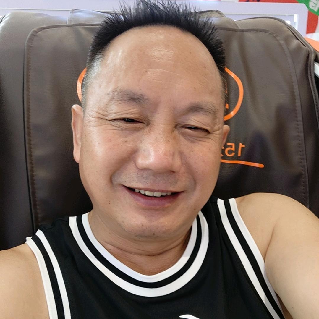 半碗酒业王三哥
