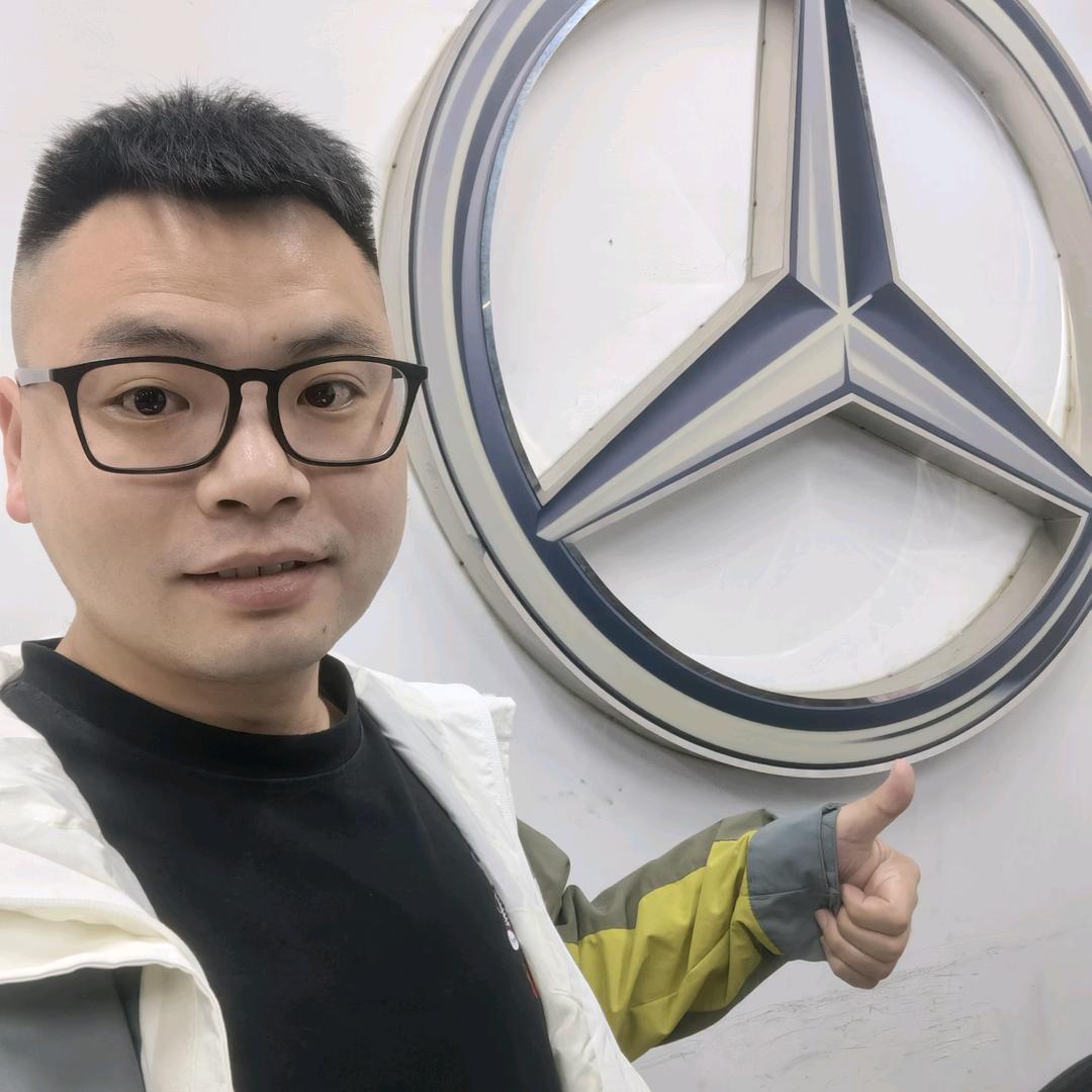 南昌隆星行奔驰专修邓世伟