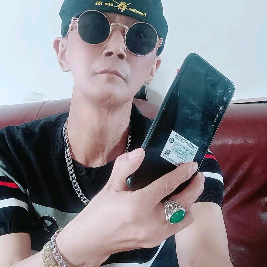 洪哥《手机撮影》