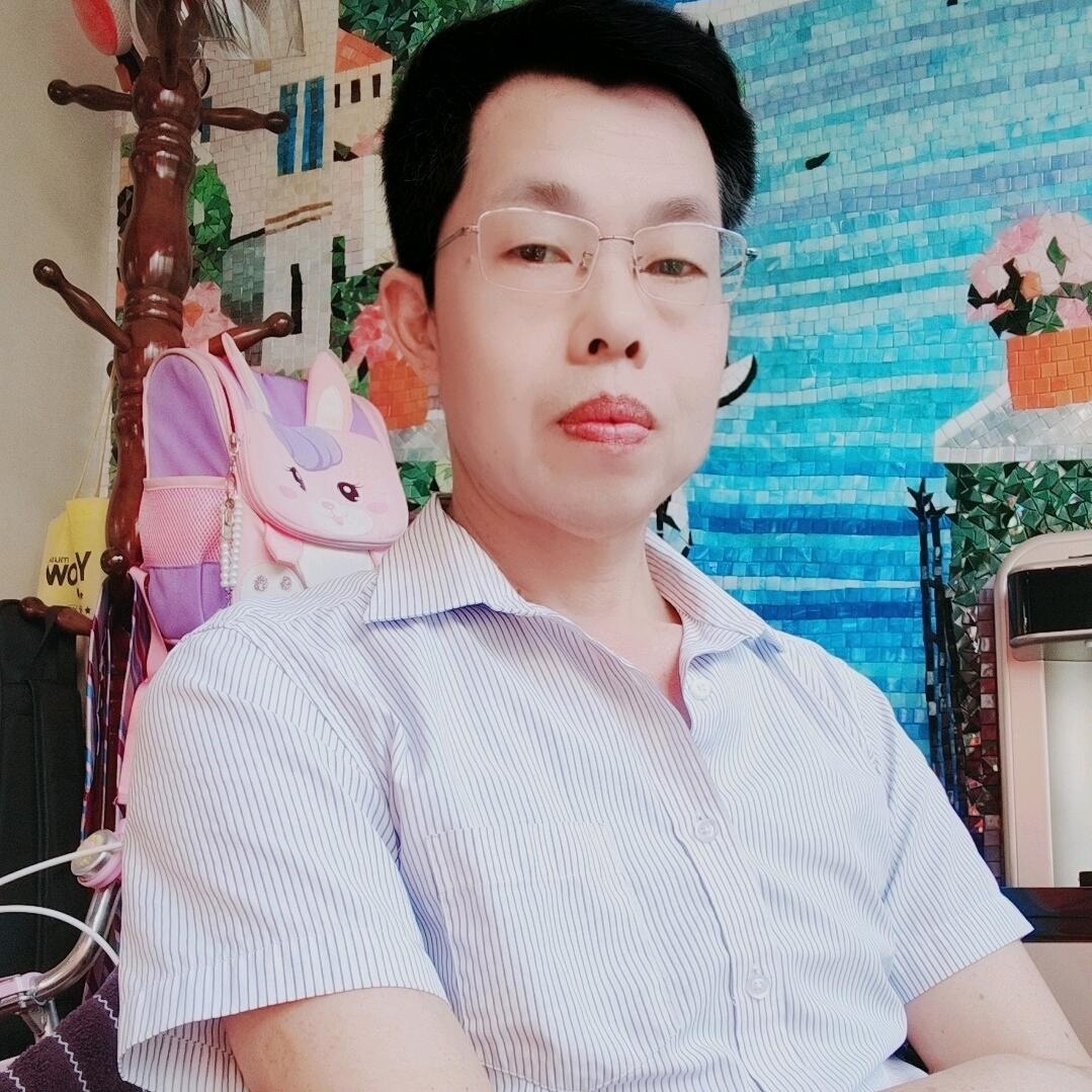 爱美哥⁹²⁸⁸🍀