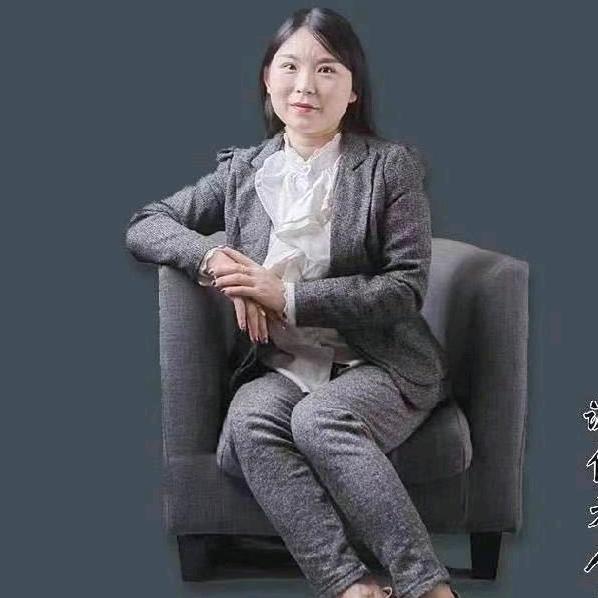 岩板姐
