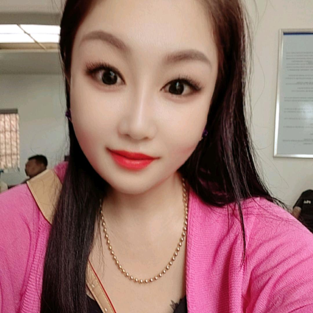 李玲