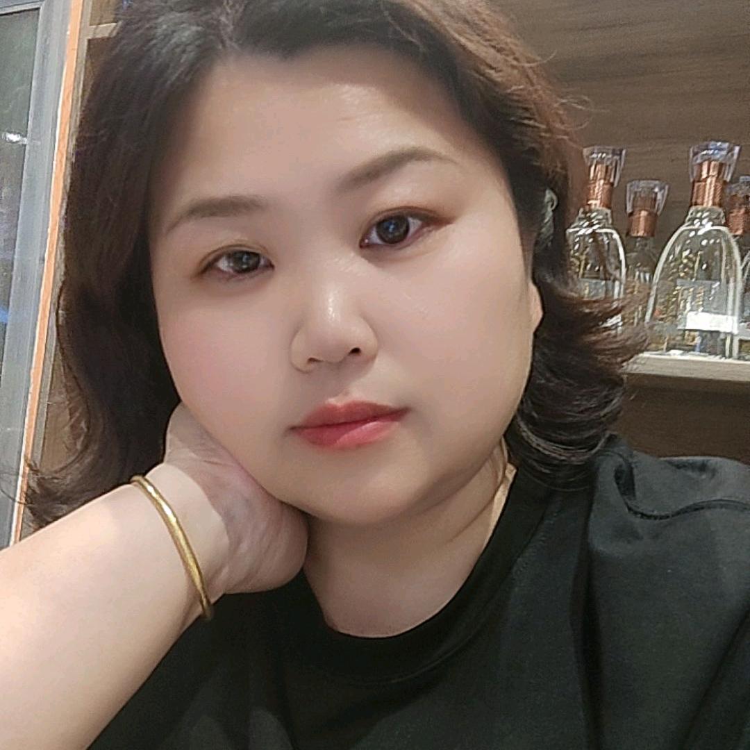 徐州八戒烧烤总店老板娘