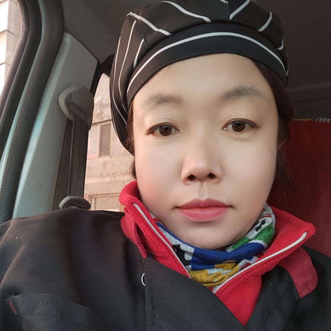 北务陈茹烤鸭，烤羊排。商品橱窗🚩