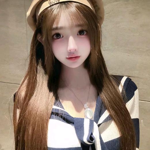 脸圆圆的