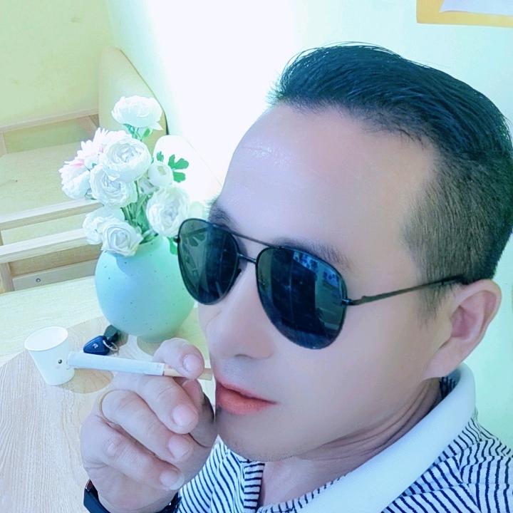 路在前方。拒绝私聊