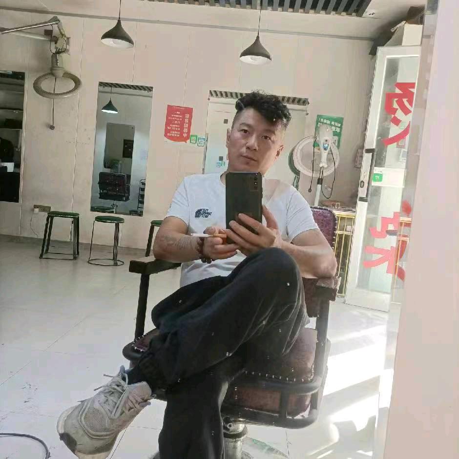 山东小哥在新疆