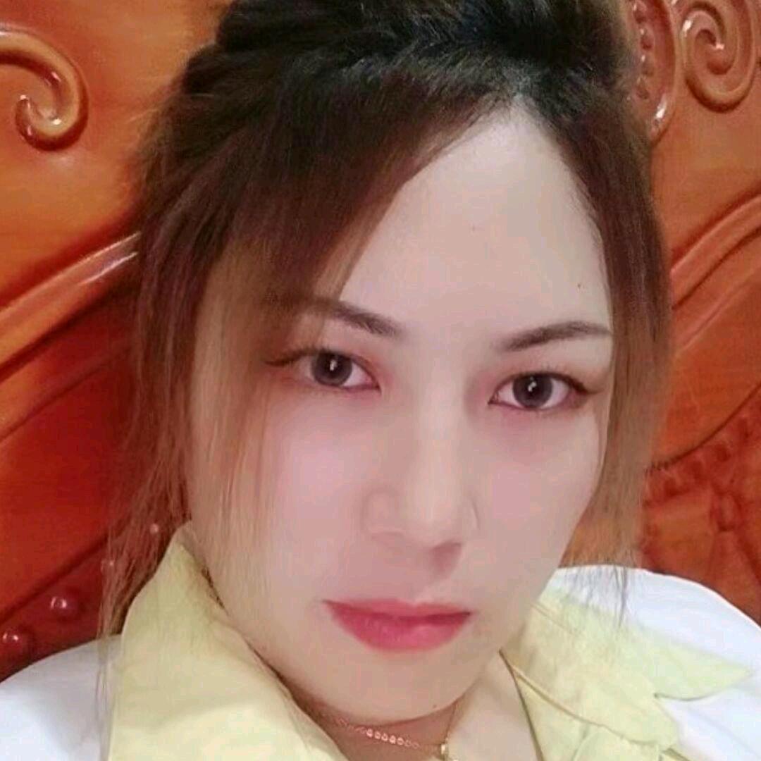 ٩(♡佳芮♡ )۶