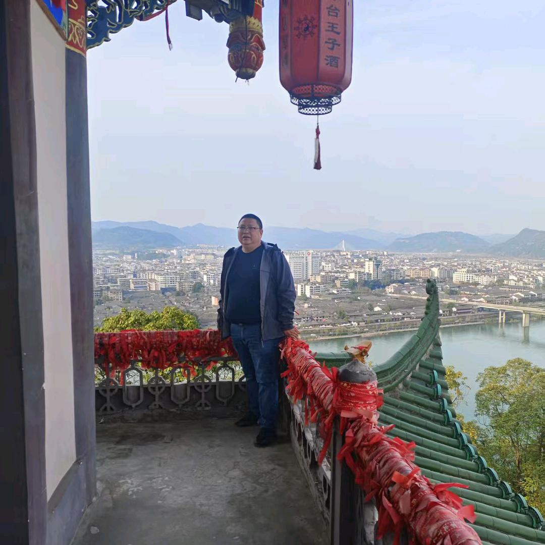 眉山市电池大王(周永峰)