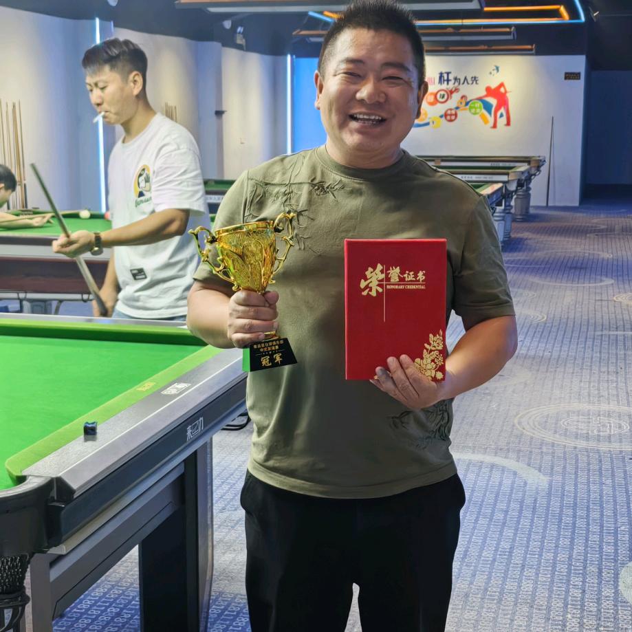 科幻赛下的周氏