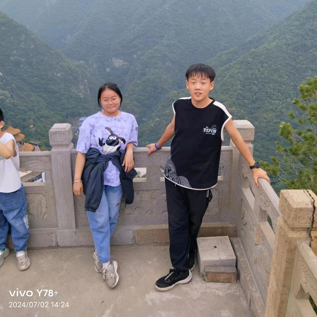 霞光万丈（赵师羊肉面）