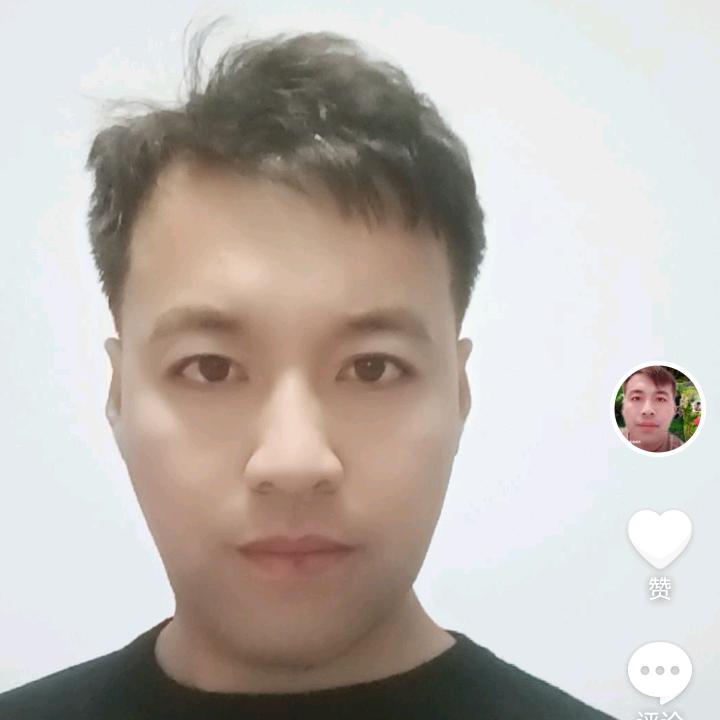 世军（有点才艺）