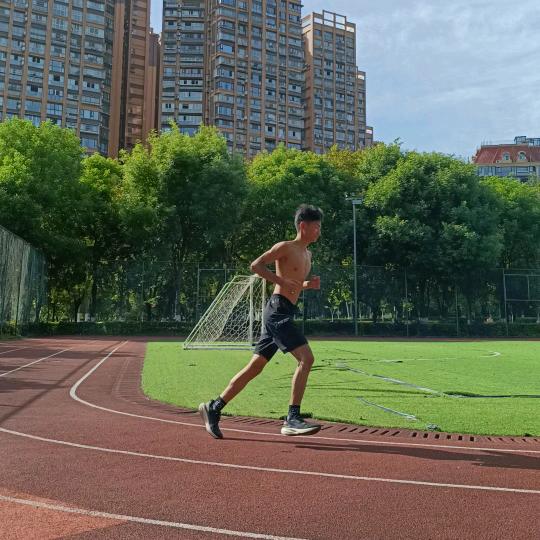 奔跑的许三多🏃🏻‍♂️