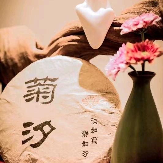 喜欢国风的小希