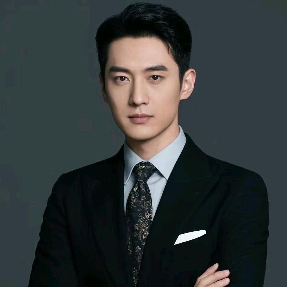 成都社保养老-张老师