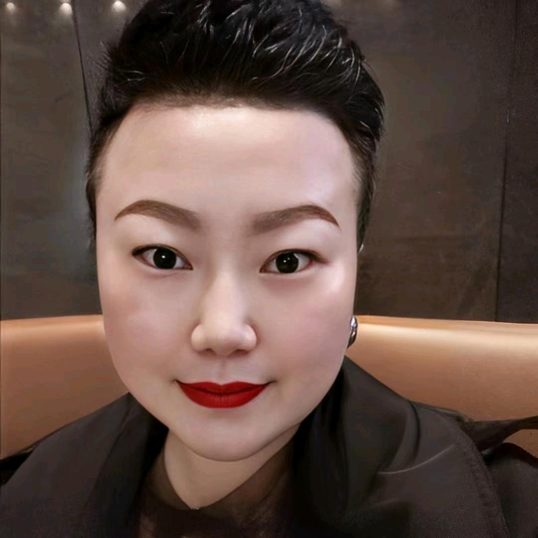 艾美丽