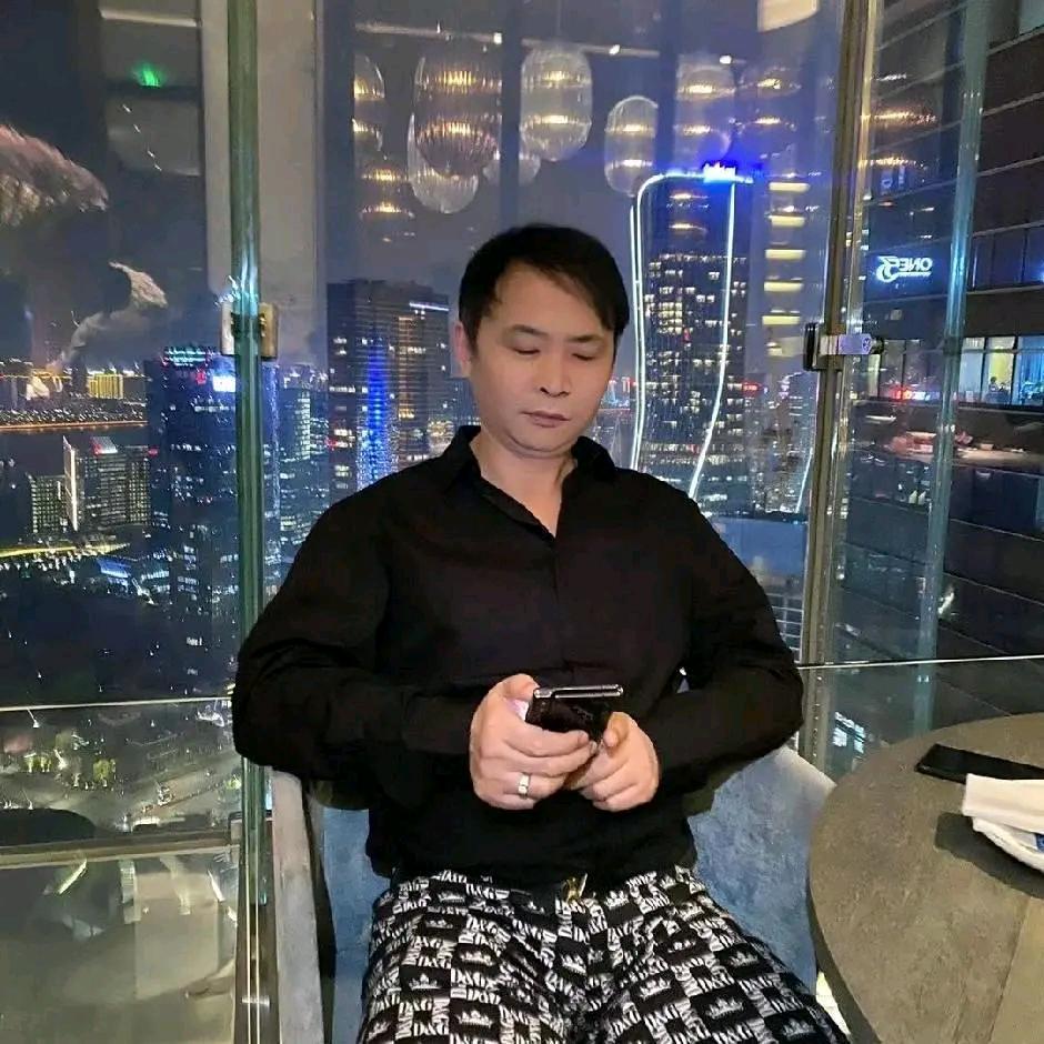 拉拉浪