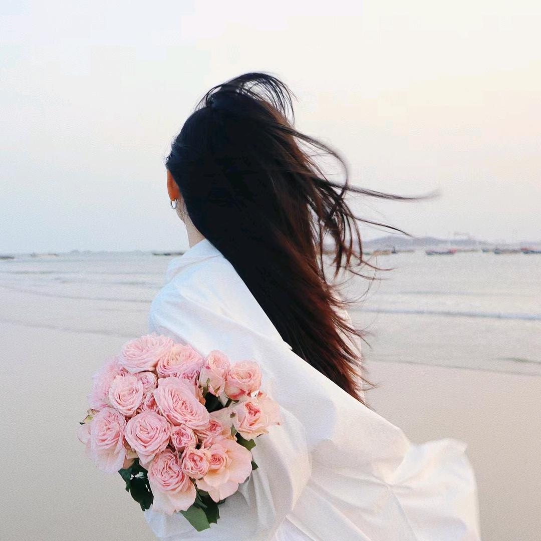 ☾⋆꯭᭄安♡̶以♡̶彤ꦿ࿐