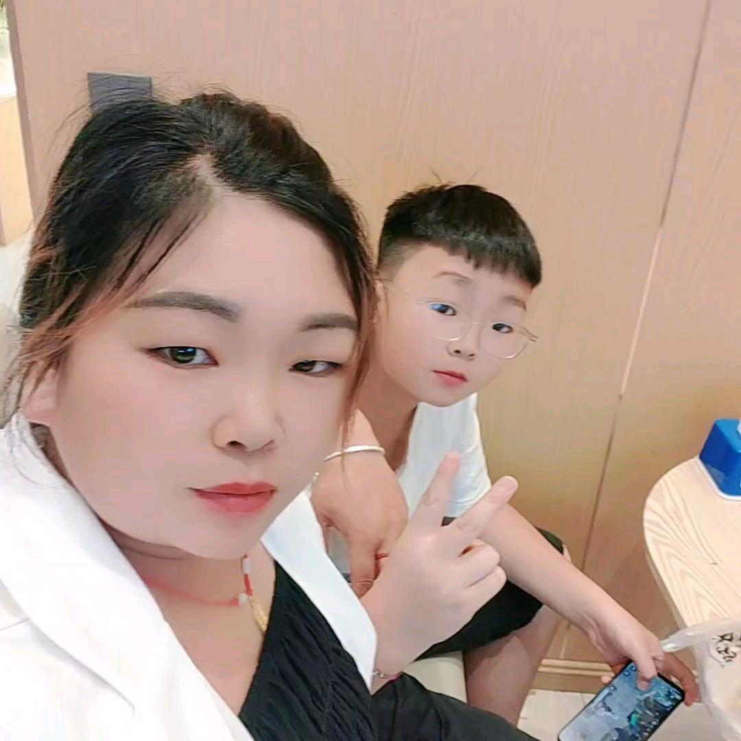 香香（独来独往)