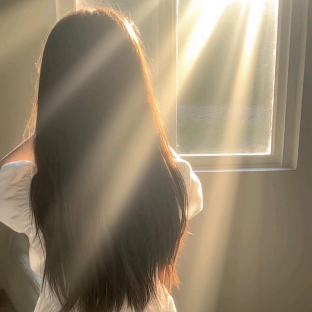 安静的小七✨
