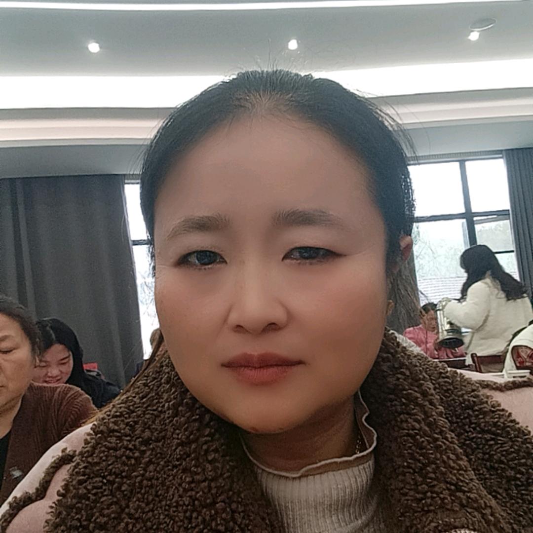 爱华在家