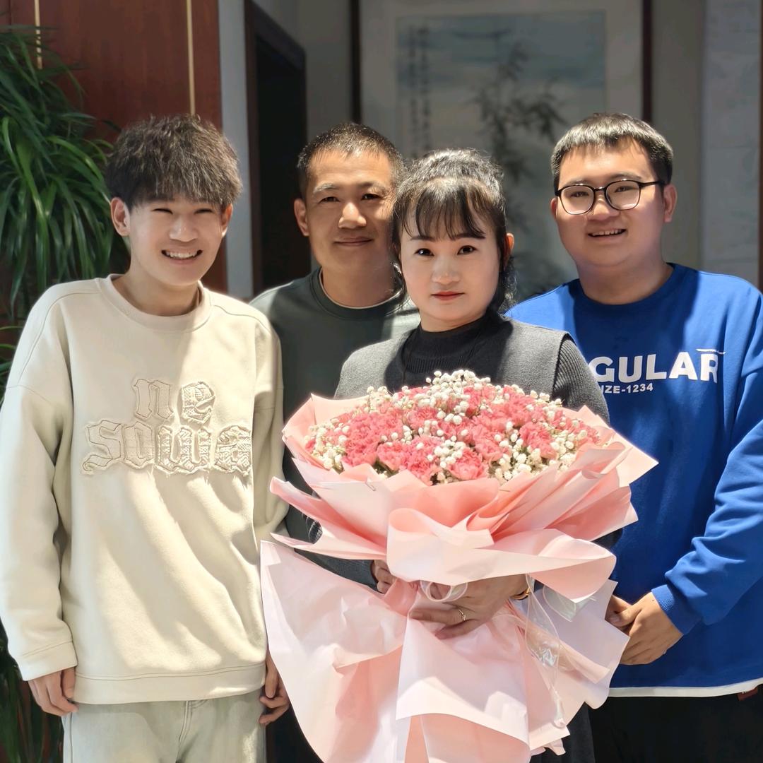 智毅妈妈