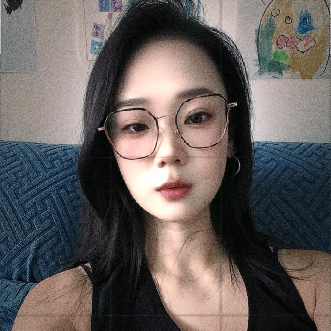 小小然