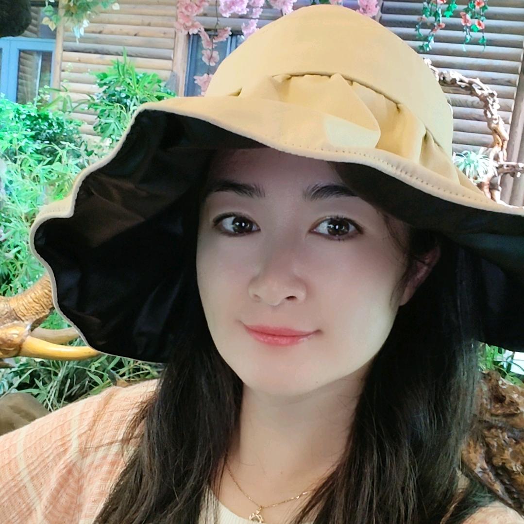 晓丹和婆婆🌈