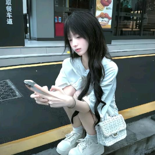 ꧁桉妍大王꧂