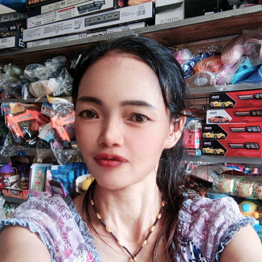 富本村南角河茶厂小珍批发部（样样齐全）