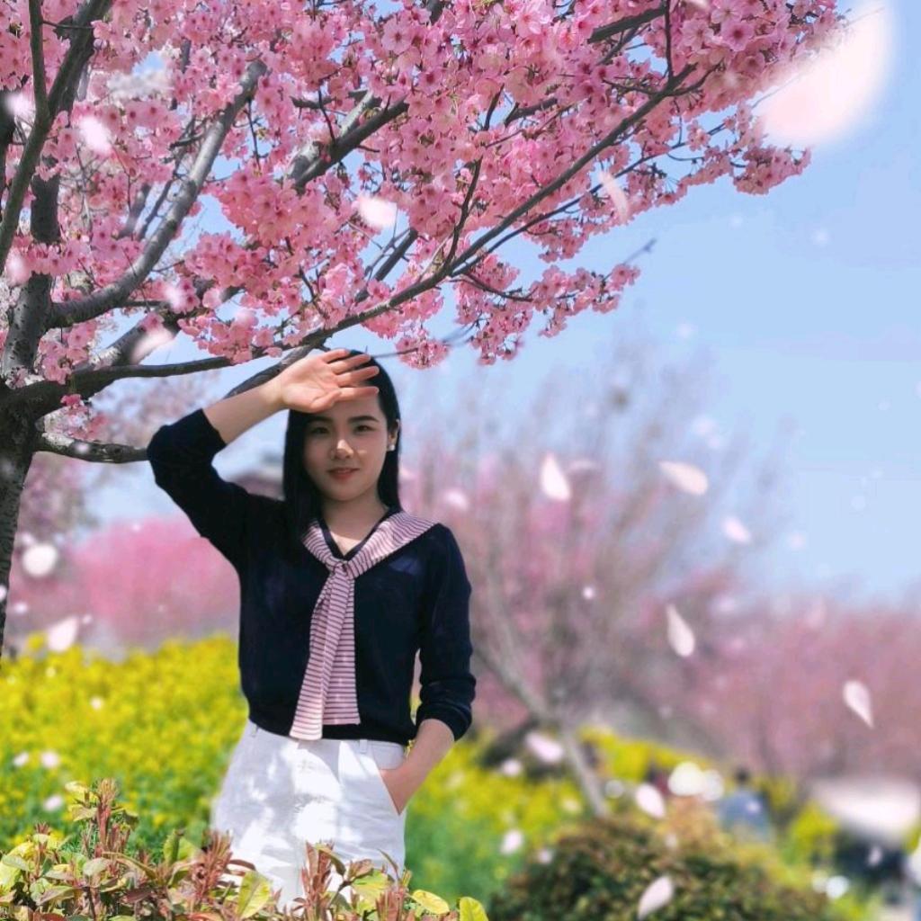 始于初见。