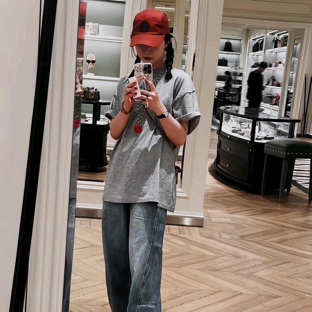 请叫我珺珺 ( 时尚穿搭 )