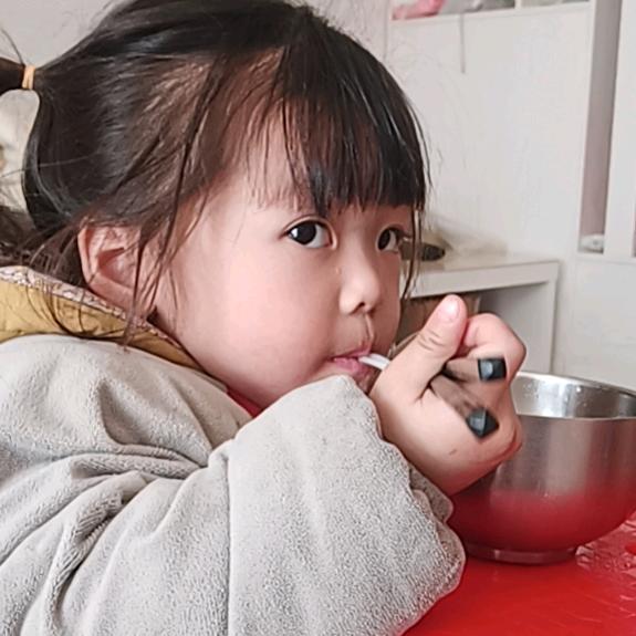 @谭笑风生