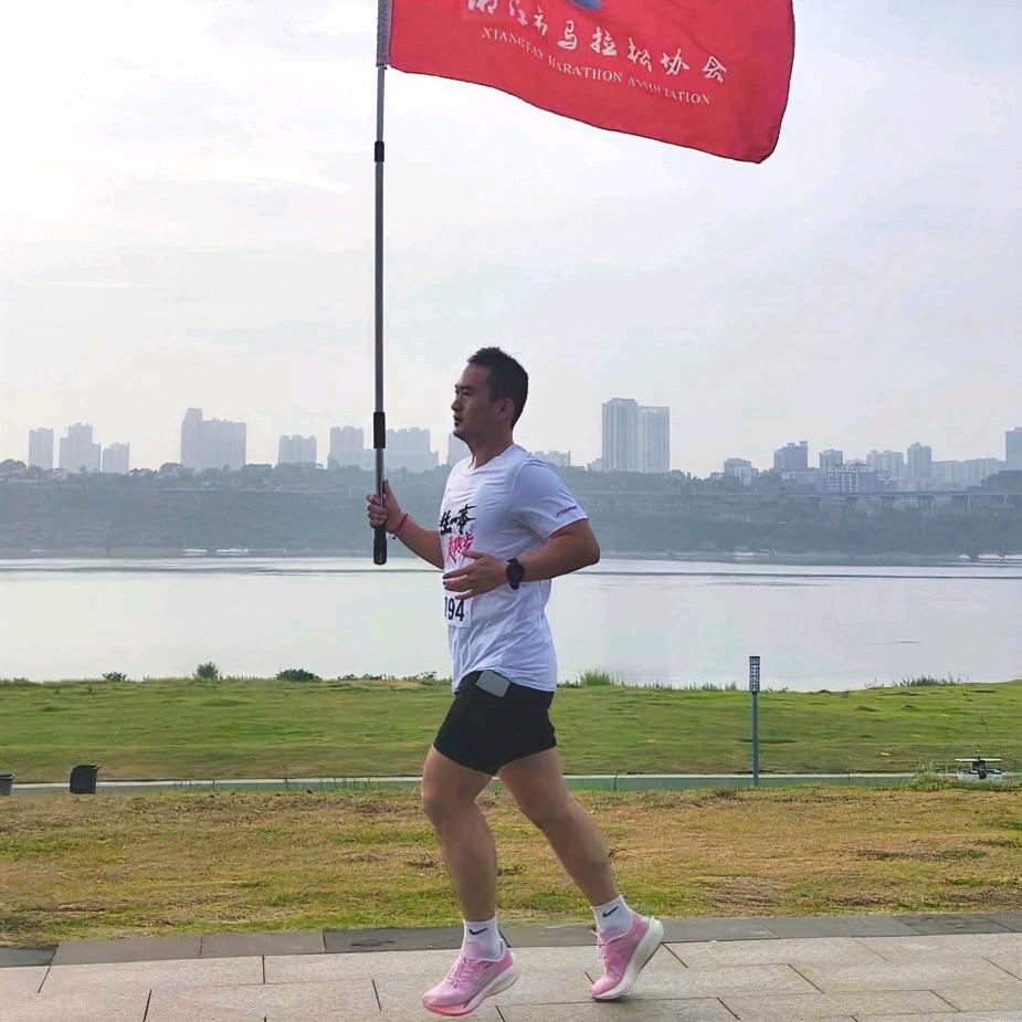 跑🏃不瘦的胡先生