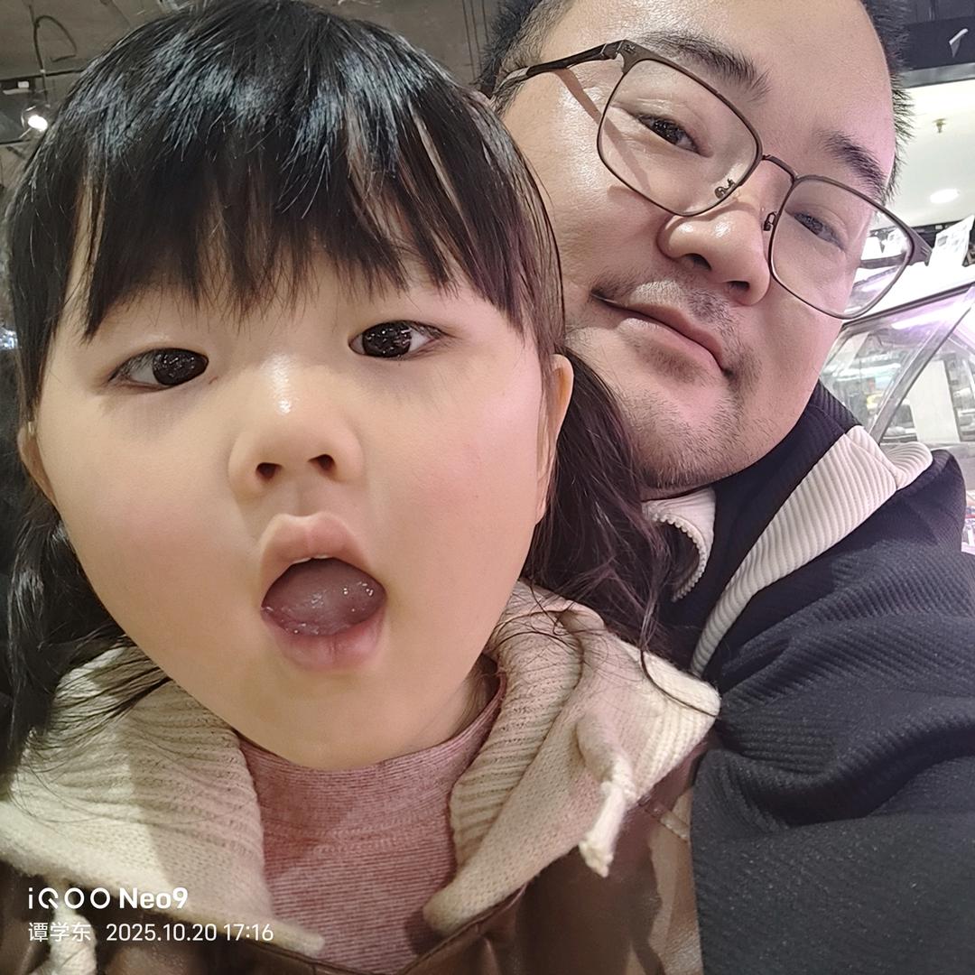 ✦ᴴᴬᴾᴾᵞ ᵛᴬᴸᴱᴺᵀᴵᴺᴱ`ˢ ᴰ