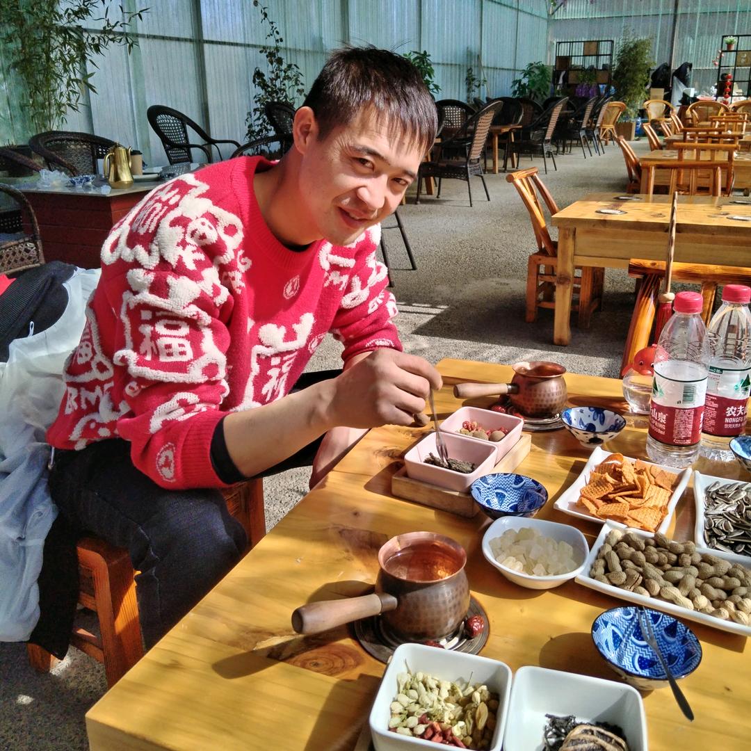 修车小马哥环卫车维修改装，